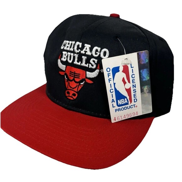 VINTAGE CHICAGO BULLS SNAPBACK HAT CAP ADULT BLACK/RED NWT 90'S NOS JORDAN - Picture 2 of 13